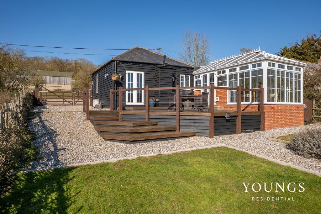 Old Hill Avenue, Langdon Hills, SS16